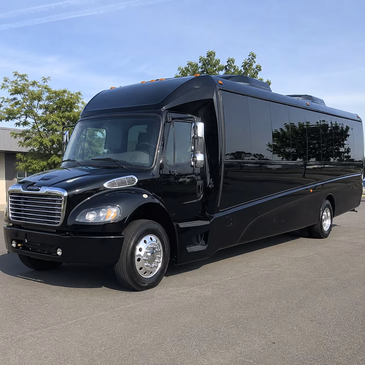 aurora 35 passenger minibus