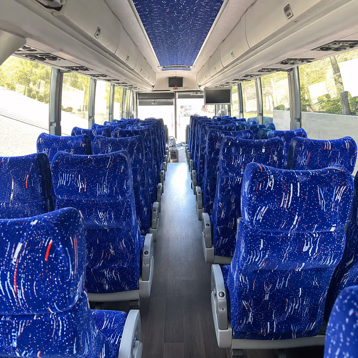 aurora charter bus