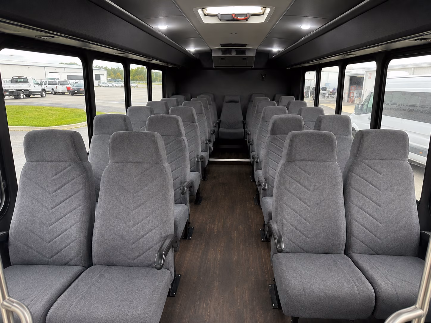 party bus rentals in aurora for the perfect prom night
