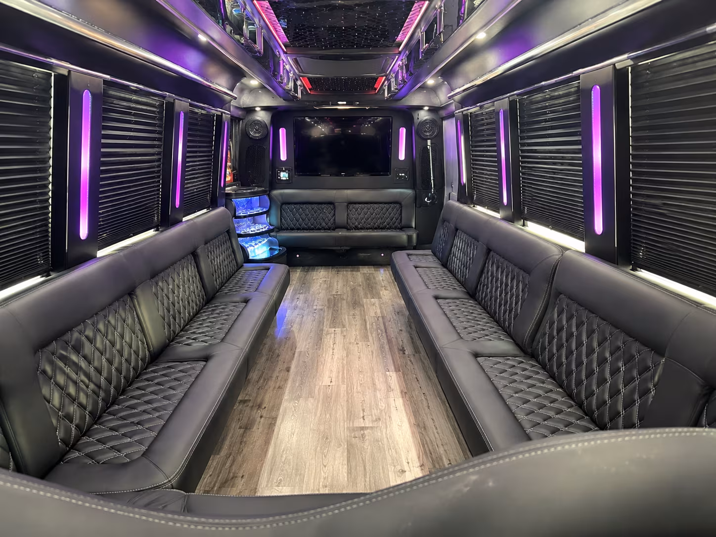 party buses for aurora nightlife and denver bar crawls