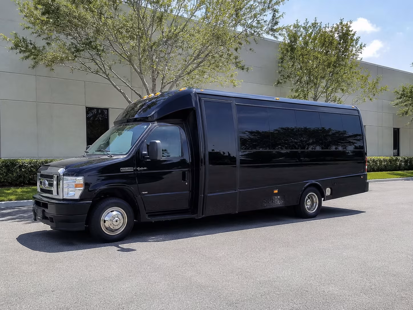 transportation buses for faith conferences and large aurora religious events